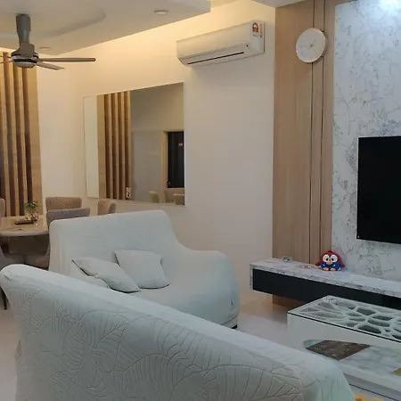 Nyaman Sweet Home